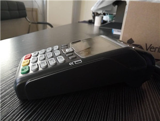 樂刷電簽POS穩定嗎？費率怎么樣？